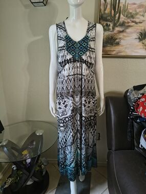 Style & Co. Black, White & Teal Sleeveless Maxi Dress